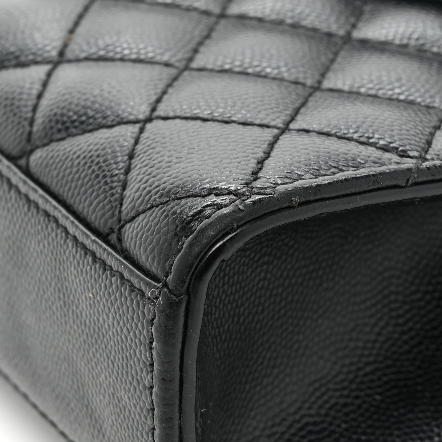 Saint Laurent Grain De Poudre Textured Mixed Matelasse Triquilt Medium Monogram Monochrome Satchel Black 14 of 15