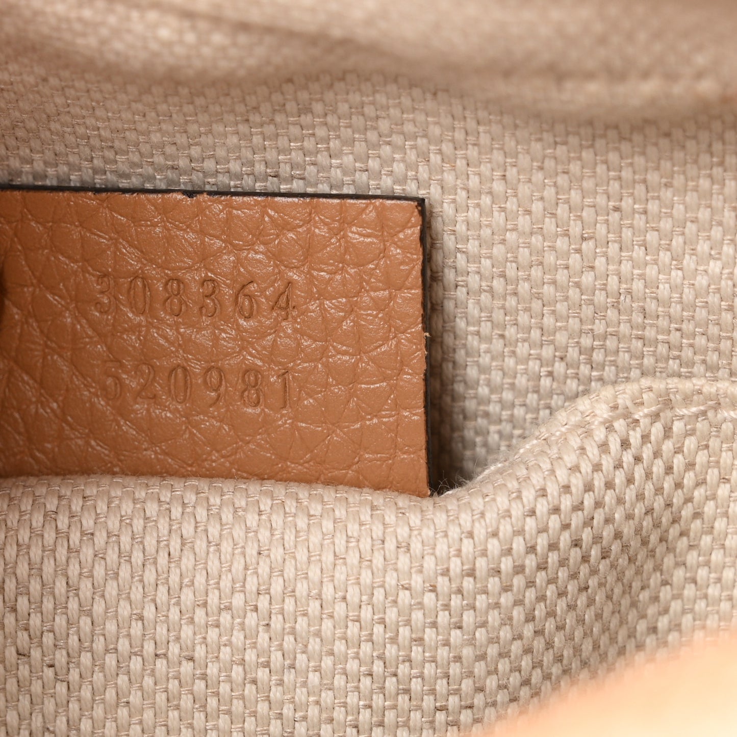 Pebbled Calfskin Small Soho Disco Bag Camelia