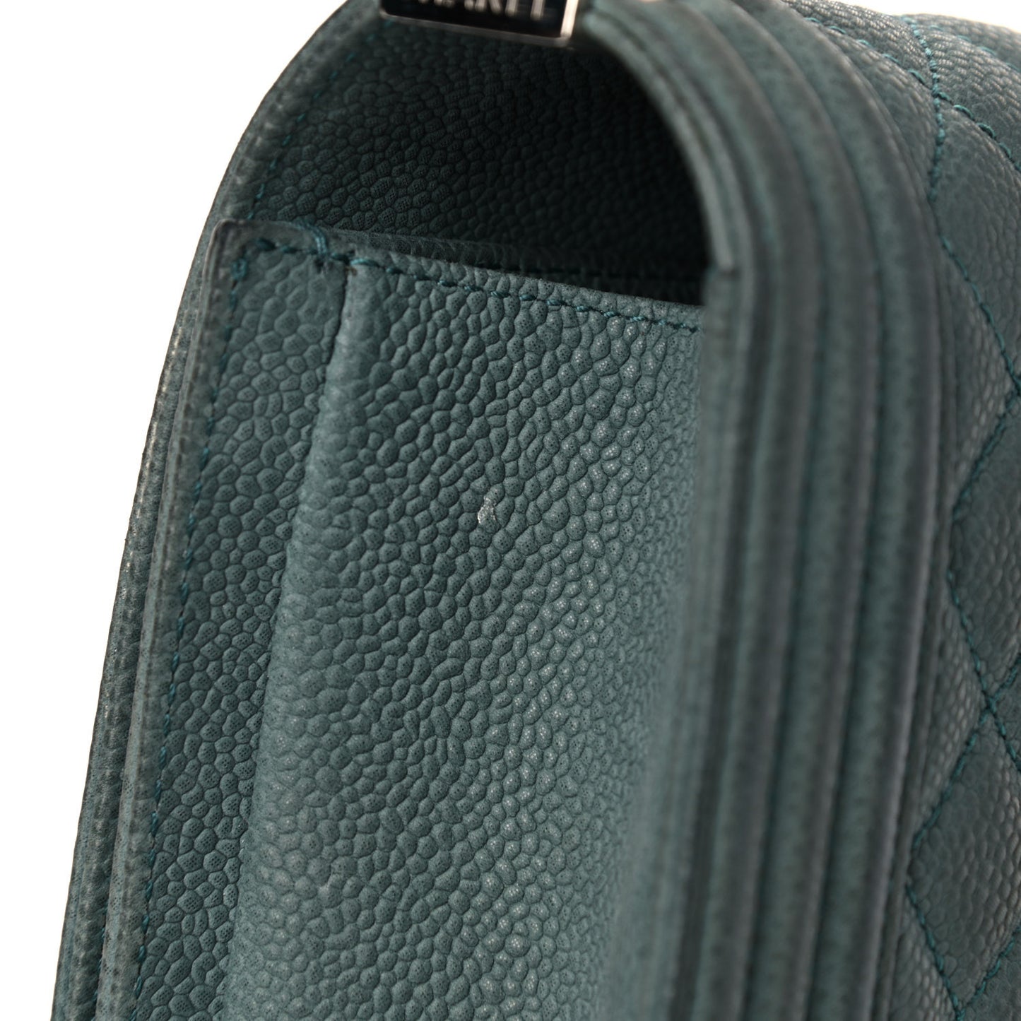Caviar Quilted Medium Boy Flap Vert Fonce
