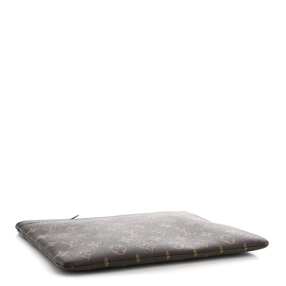 Louis Vuitton Monogram Daily Pouch Black 4 of 7