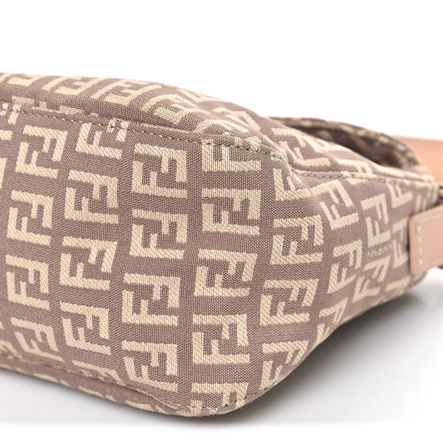 Fendi Zucchino Vitello Baguette Cipria Teint Cipria 10 of 12