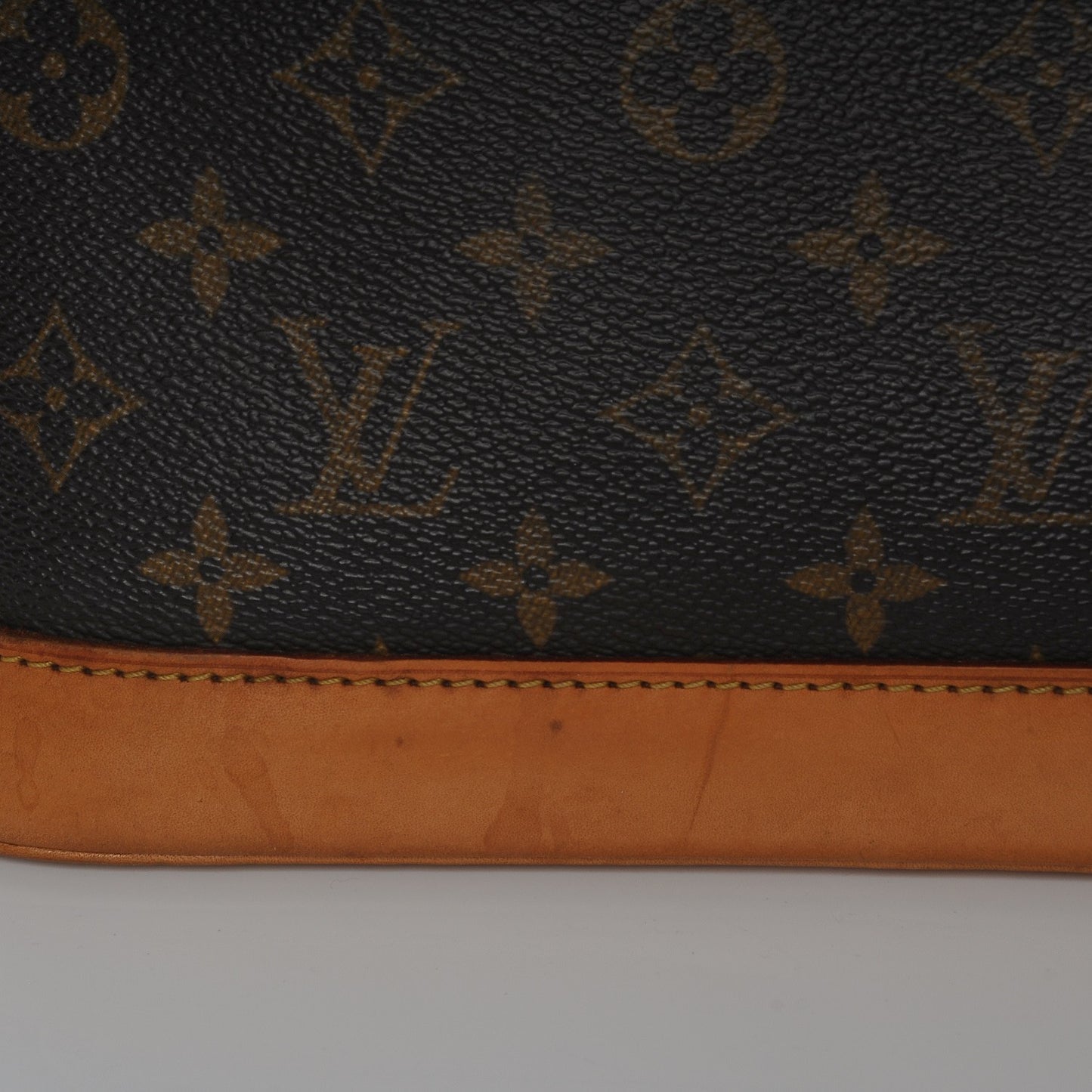 Monogram Alma PM