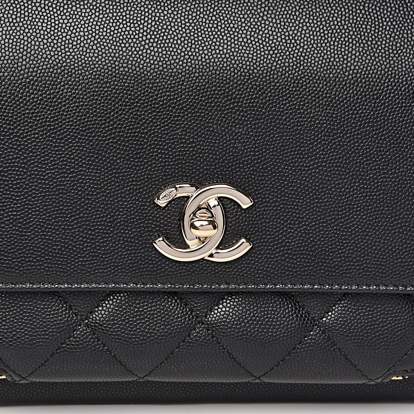 Caviar Quilted Medium Business Affinity Flap Black