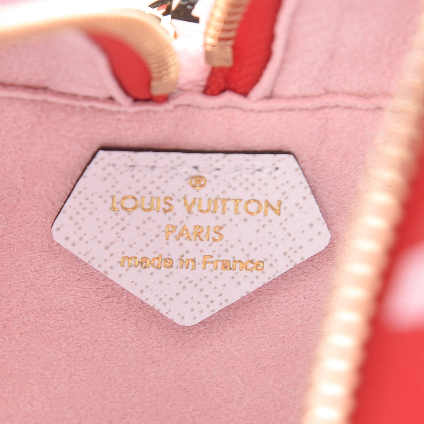 Monogram Giant Beach Pouch Rouge
