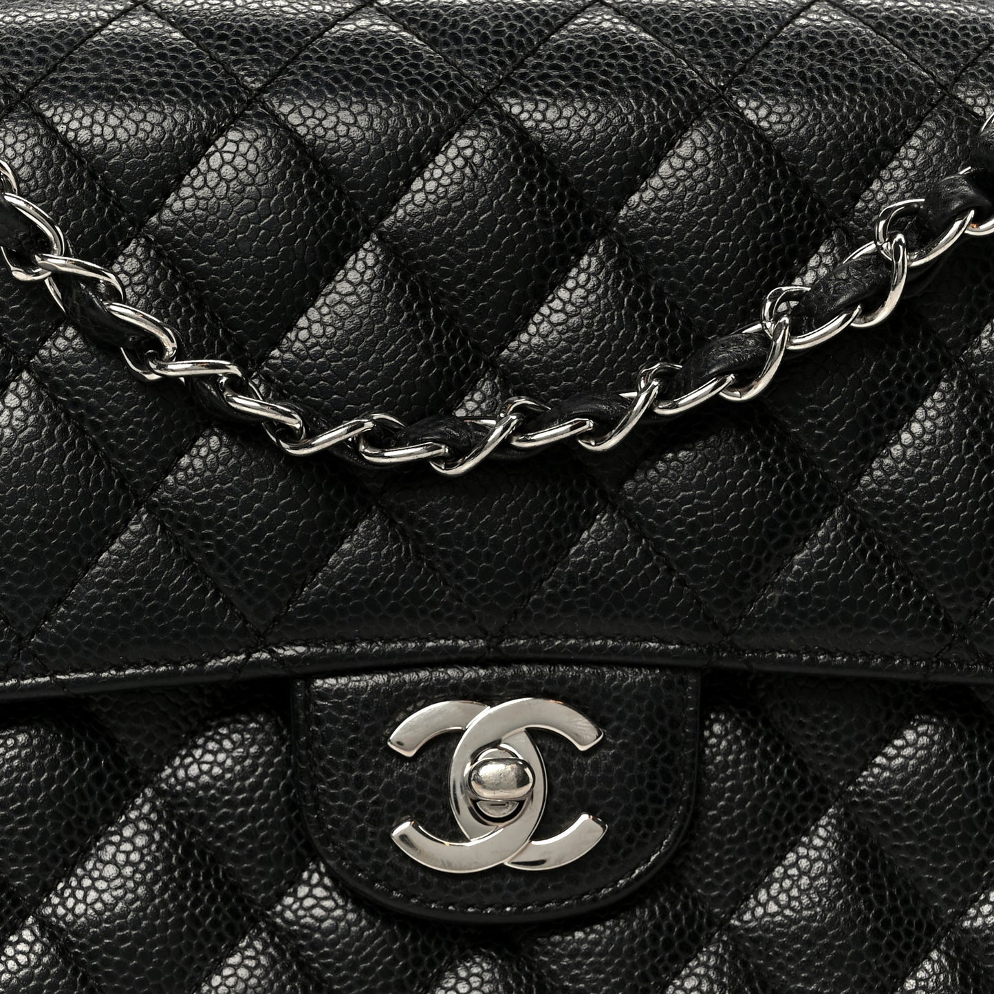 Caviar Quilted Medium Double Flap Black