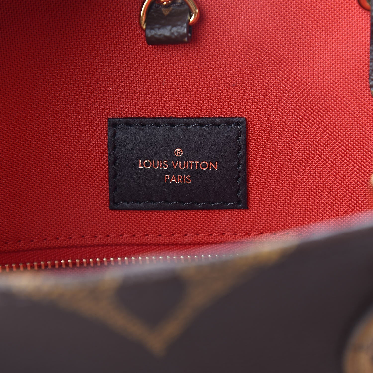 Louis Vuitton Reverse Monogram Giant Onthego MM 6 of 9