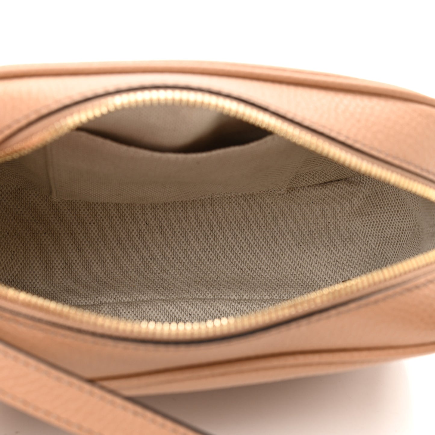 Pebbled Calfskin Small Soho Disco Bag Camelia