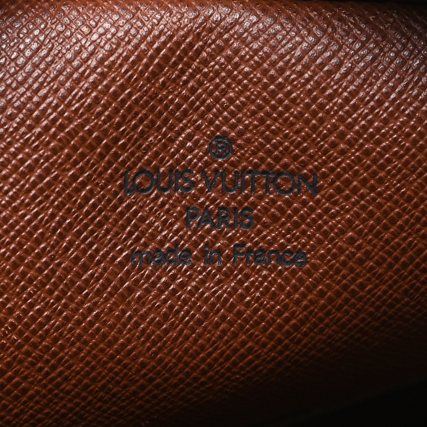 Monogram Amazone
