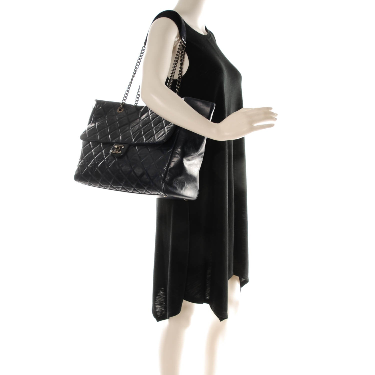 Chanel Glazed Calfskin Quilted Large Duo Color Tote Navy Burgundy 2 of 8