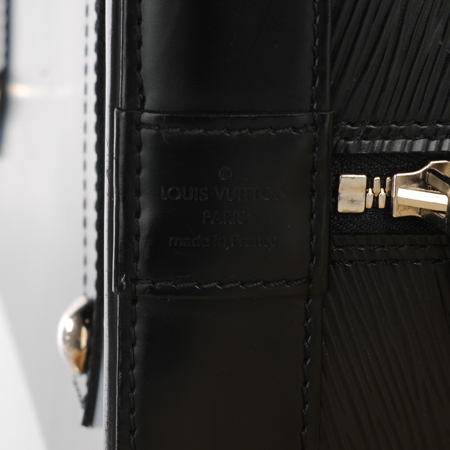 Louis Vuitton Epi Alma GM Black 6 of 7