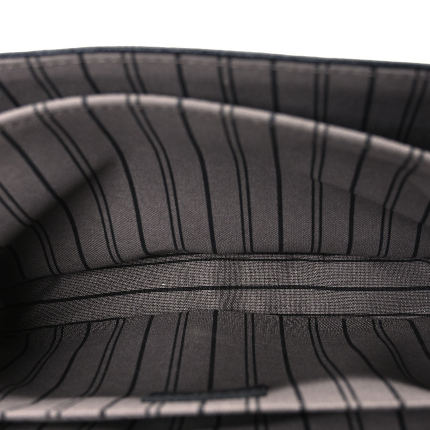 Louis Vuitton Empreinte Pochette Metis Black 5 of 10
