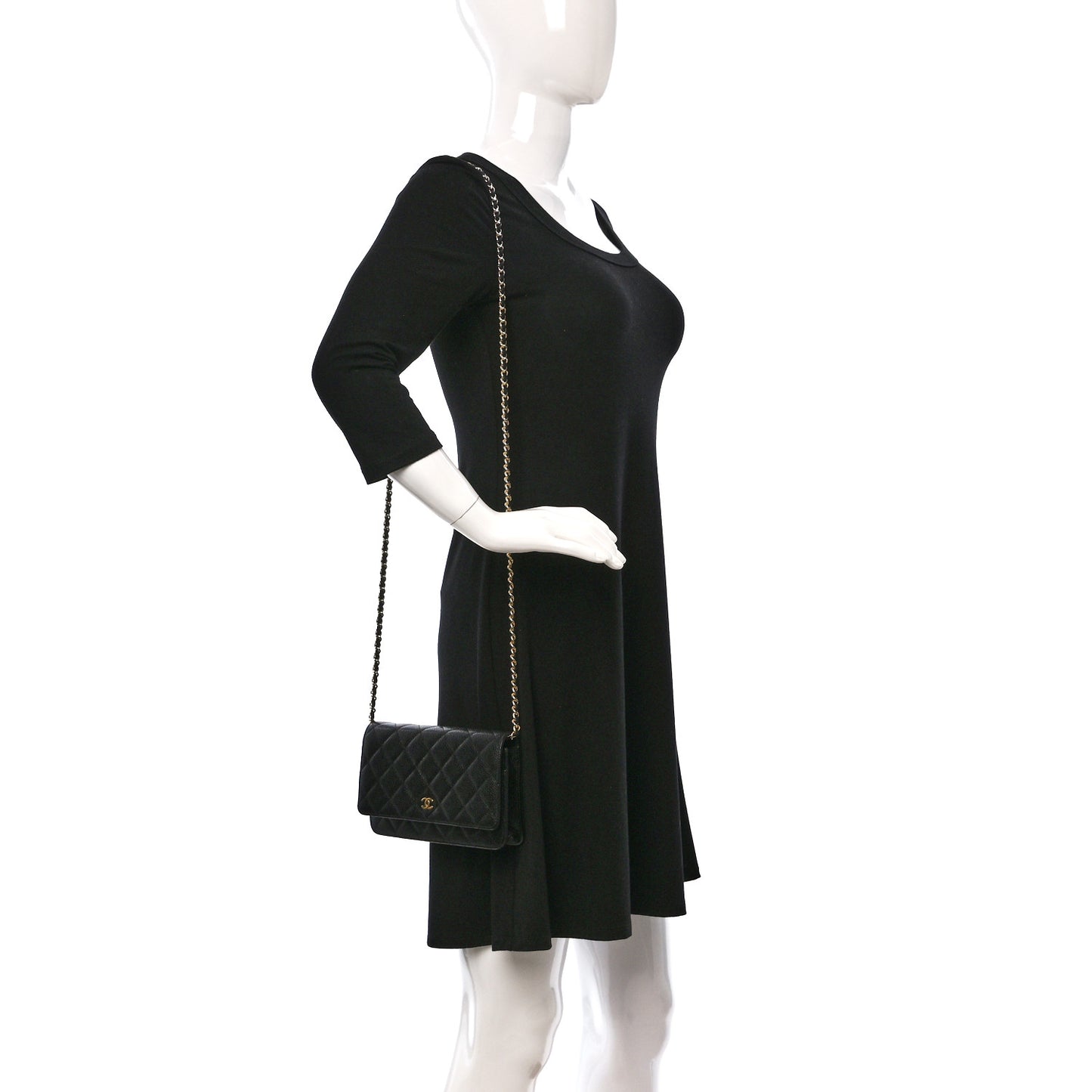 Caviar Quilted Wallet on Chain WOC Black