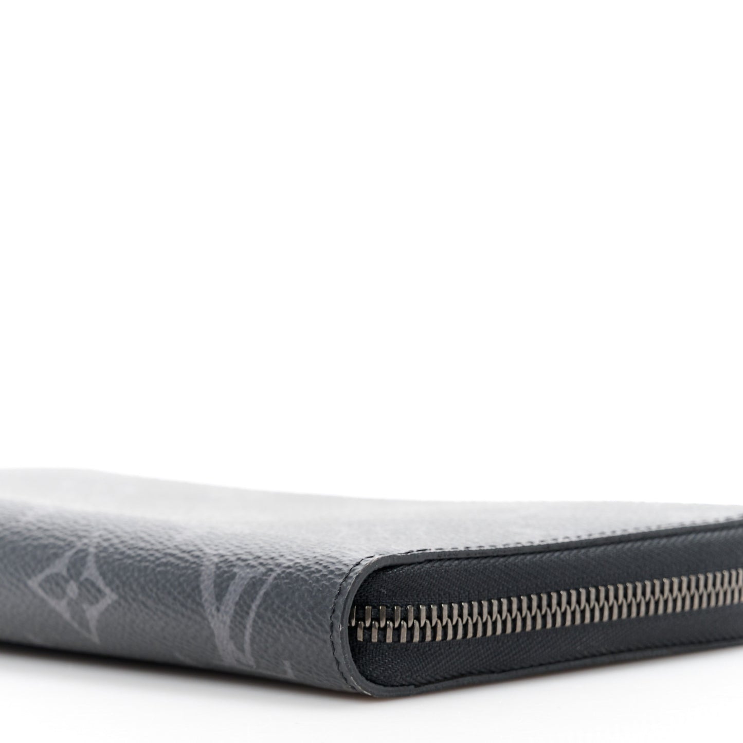 LOUIS VUITTON Monogram Eclipse Zippy Organizer Wallet