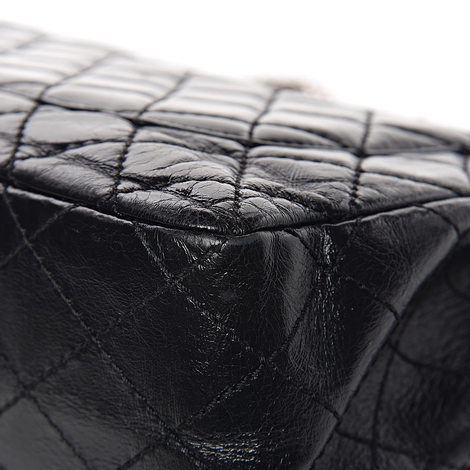 Chanel Glazed Calfskin Quilted Surpique 2.55 Reissue Black 15 of 17