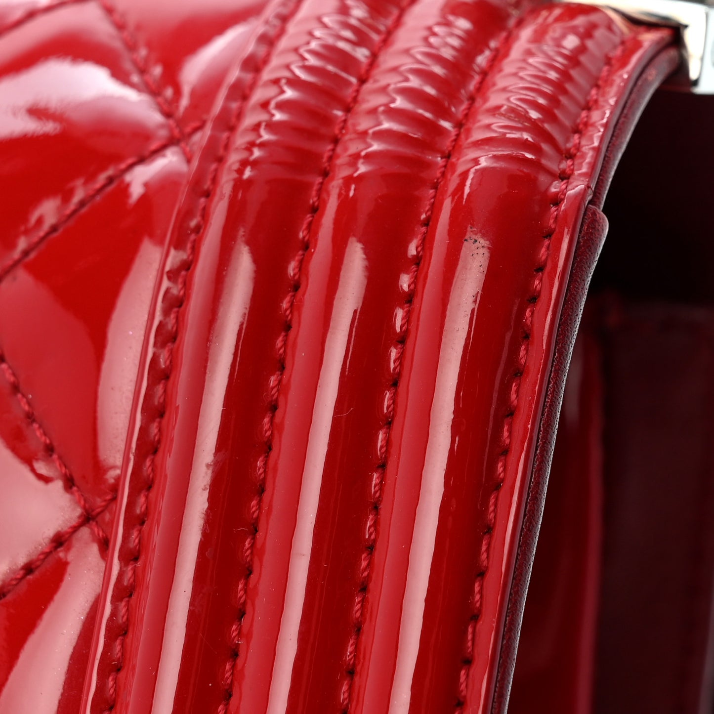 Patent Calfskin Quilted Medium Plexiglass Boy Flap Red