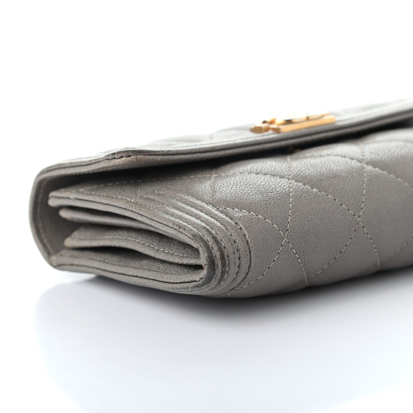 Caviar Quilted Medium Boy Flap Wallet Grey