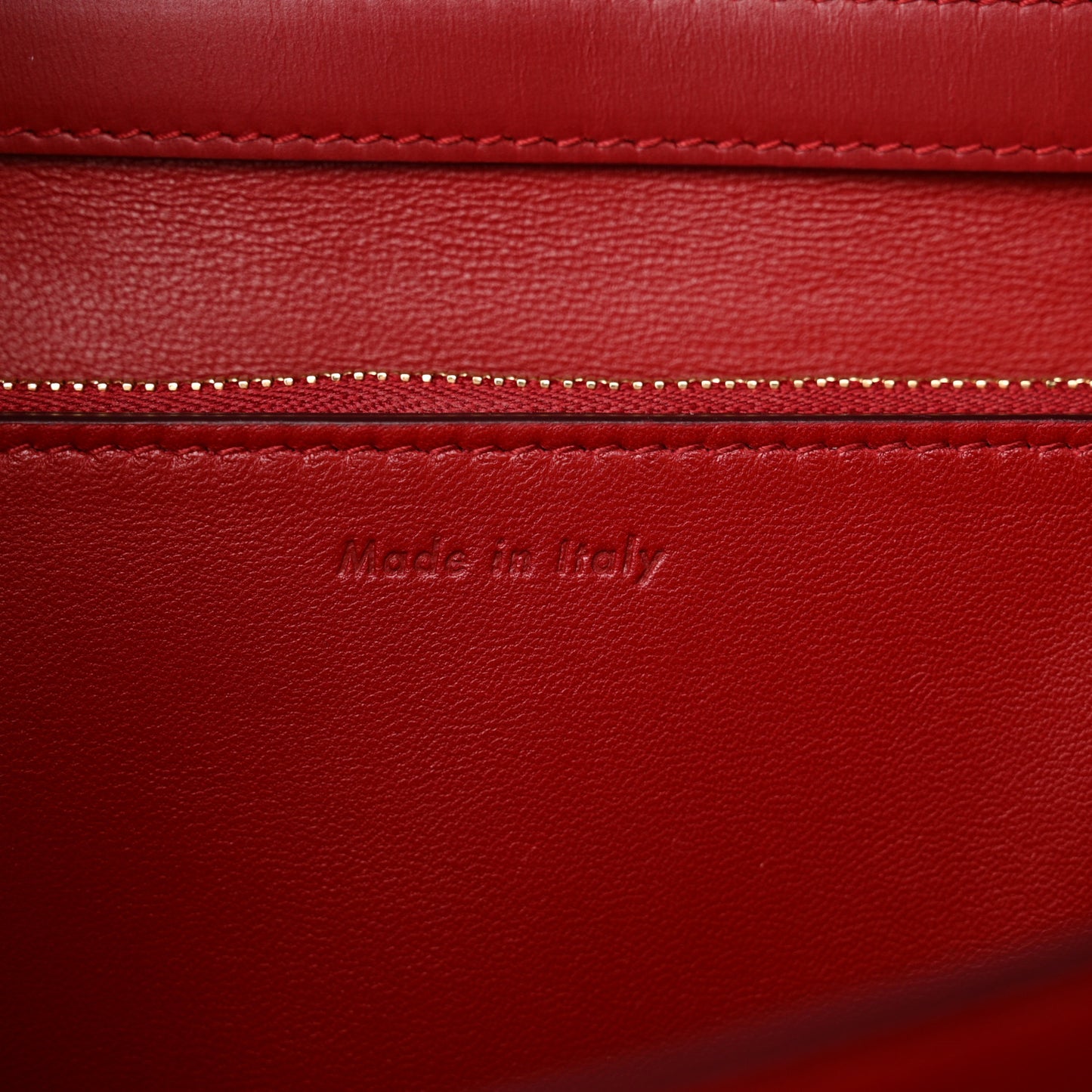 Box Calfskin Medium Classic Box Flap Bag Red