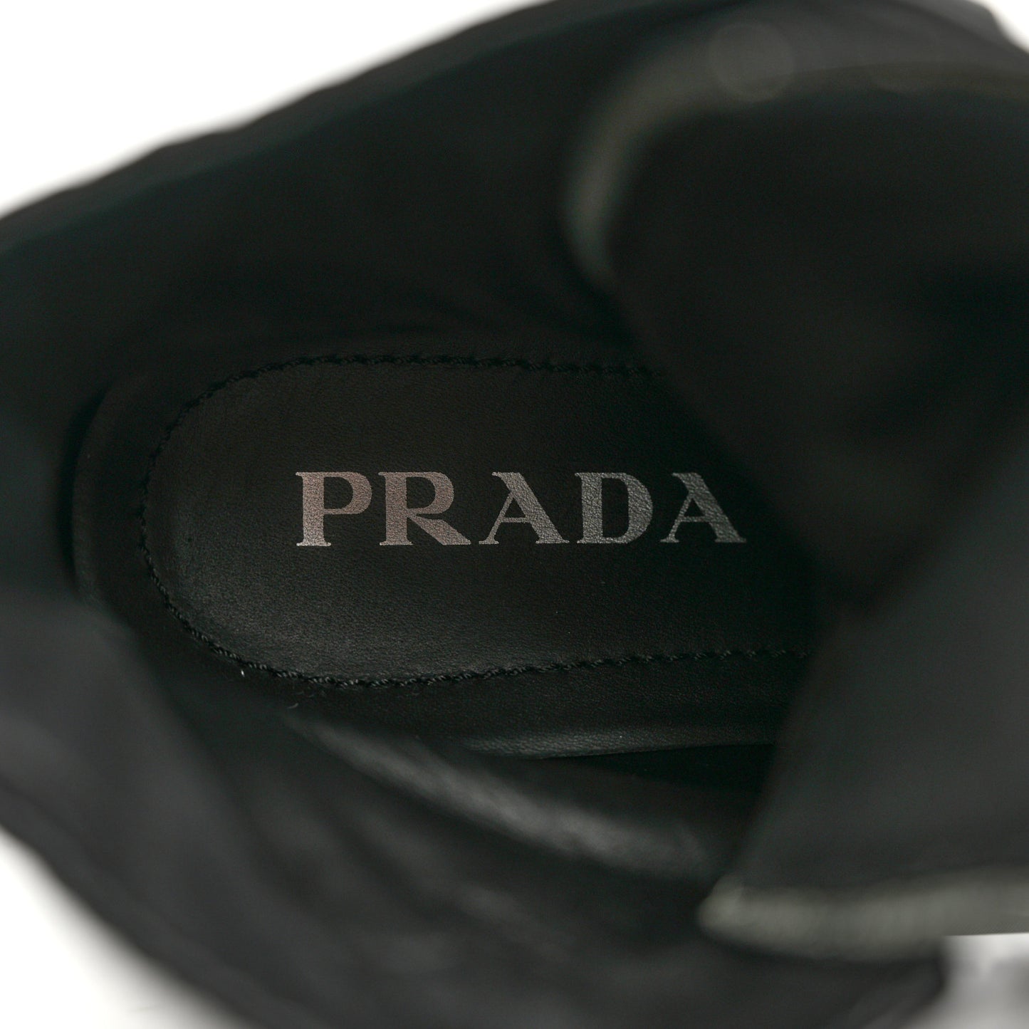 Spazzolato Rois Nylon Metal Triangle Logo Monolith Pouch Pocket 55mm Boots 38 Black