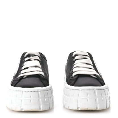 Prada Re-Nylon Gabardine Triangle Logo Double Wheel 50mm Sneakers 37 Black 3 of 8