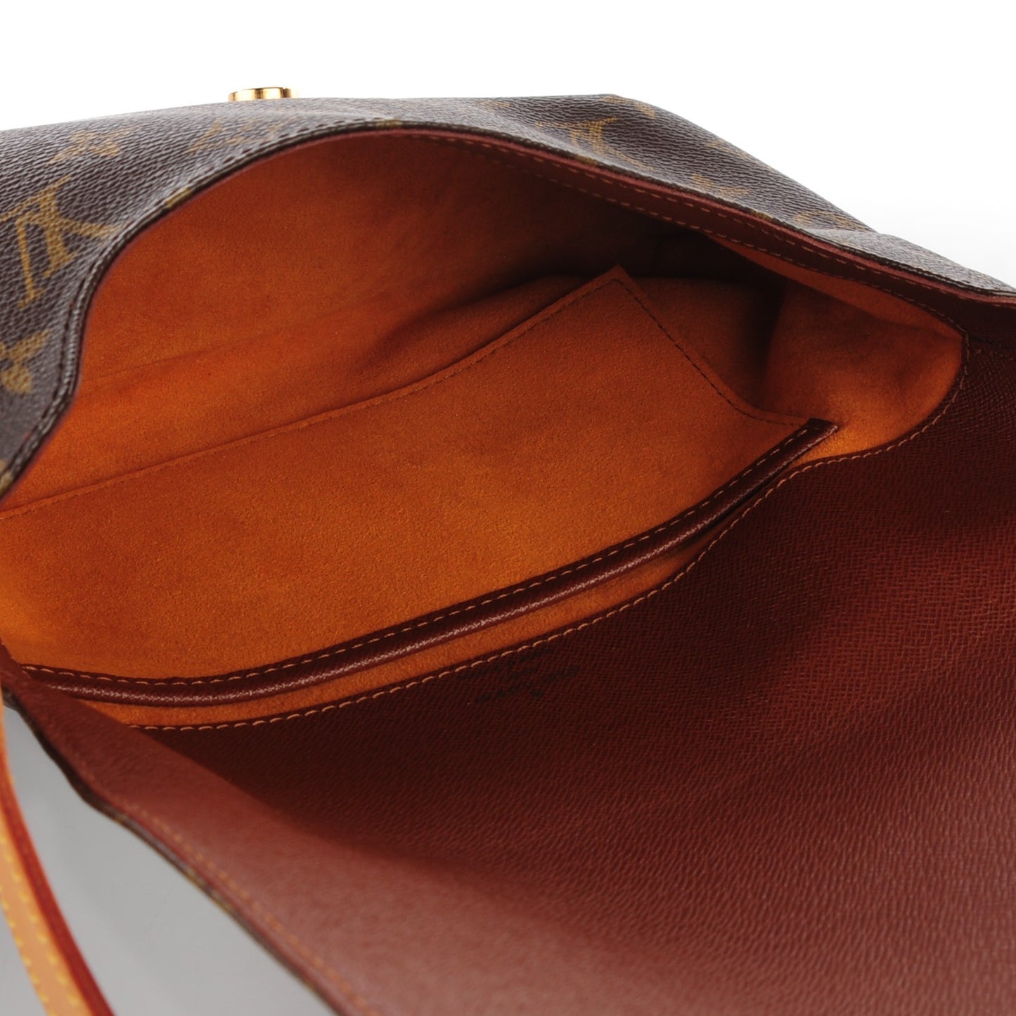 Monogram Musette Tango