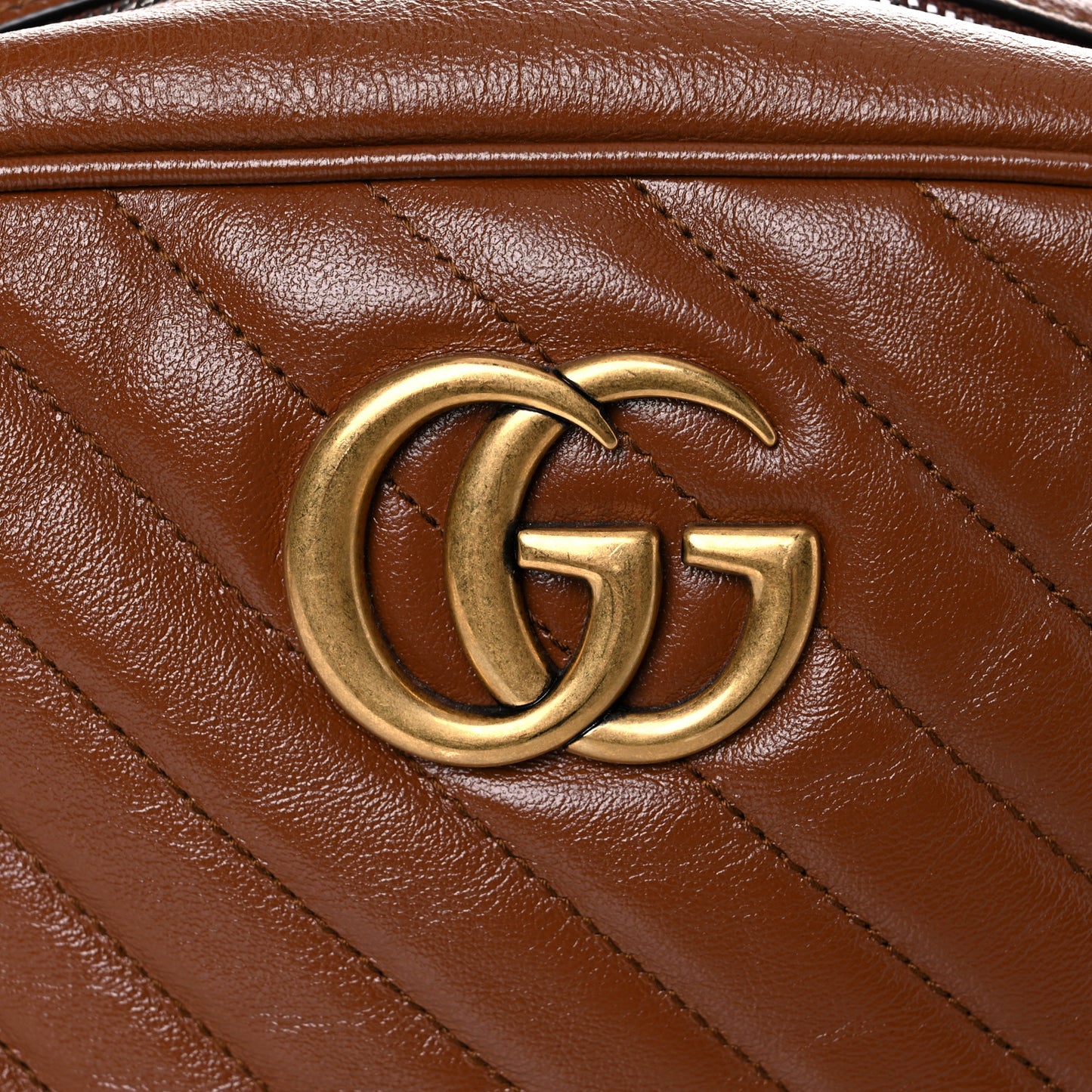 Glazed Calfskin Matelasse Diagonal Small GG Marmont Chain Shoulder Bag Cuir