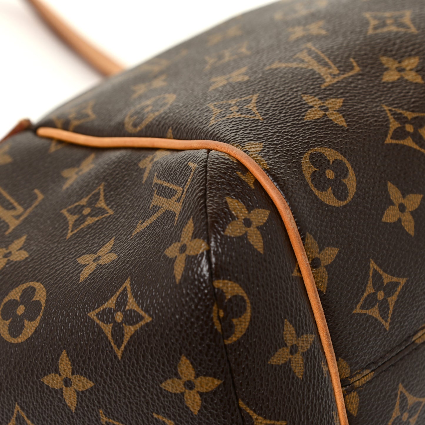 Monogram Totally PM