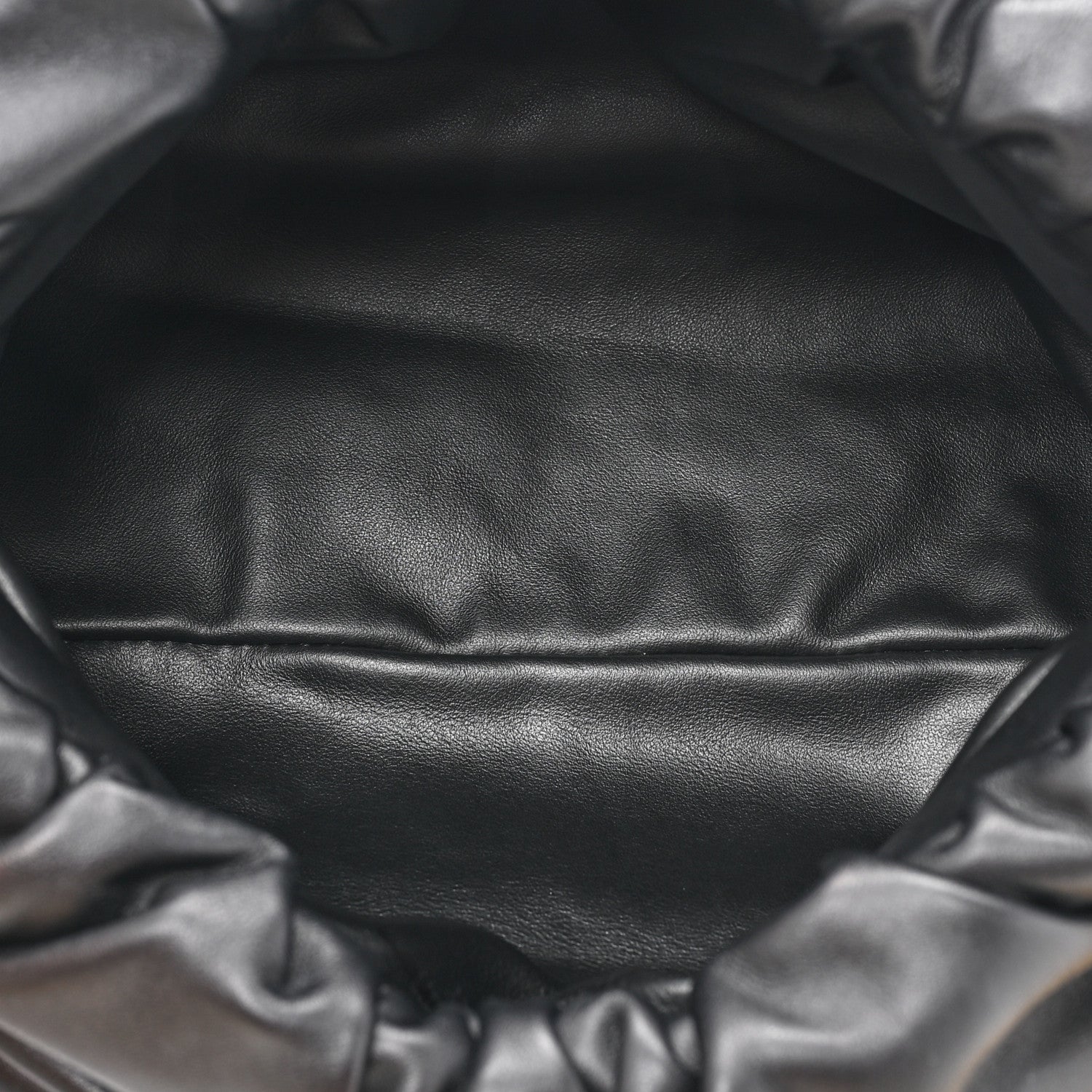 Bottega Veneta Calfskin The Pouch Chain Black 5 of 8