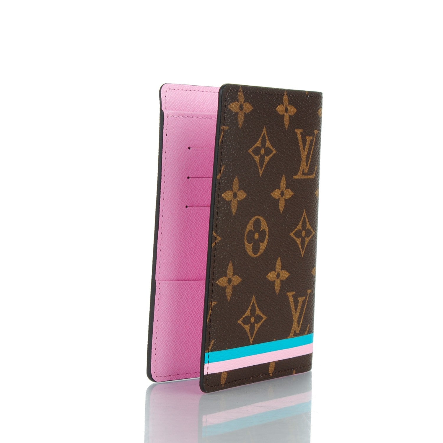 Louis Vuitton Monogram 2016 Christmas Animation Passport Cover Rose Ballerine 3 of 7