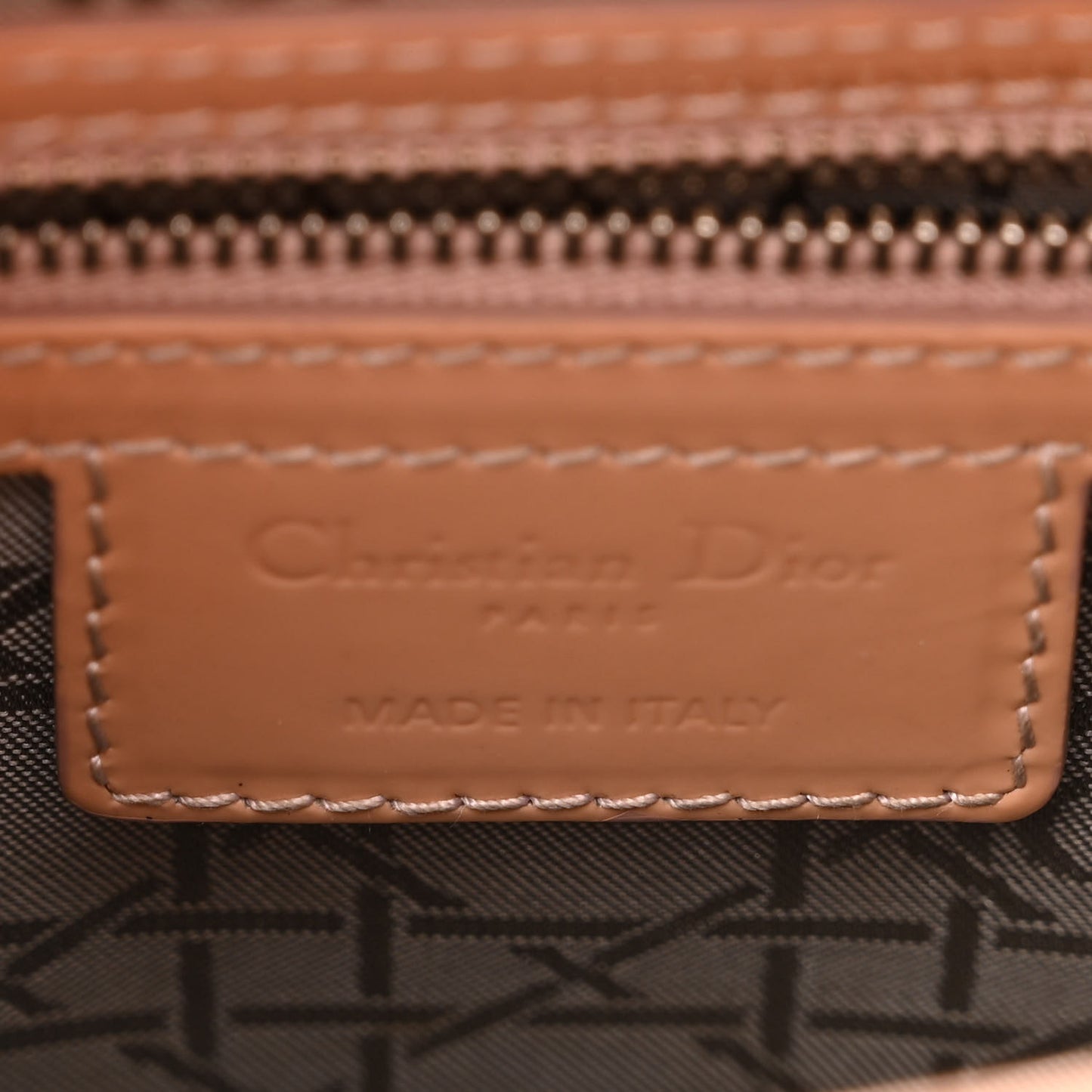 Patent Cannage Medium Lady Dior Beige