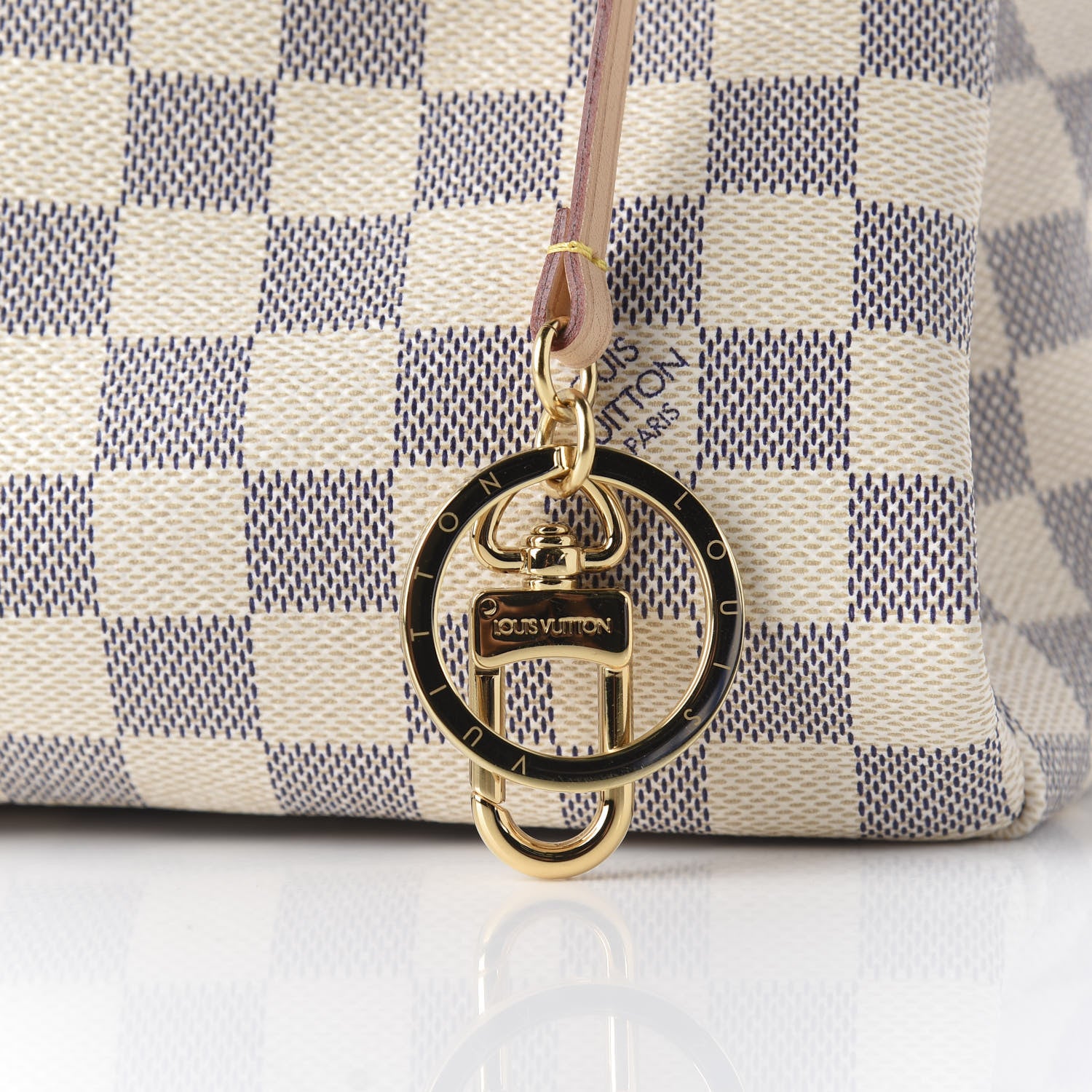 Louis Vuitton Damier Azur Artsy MM 11 of 11