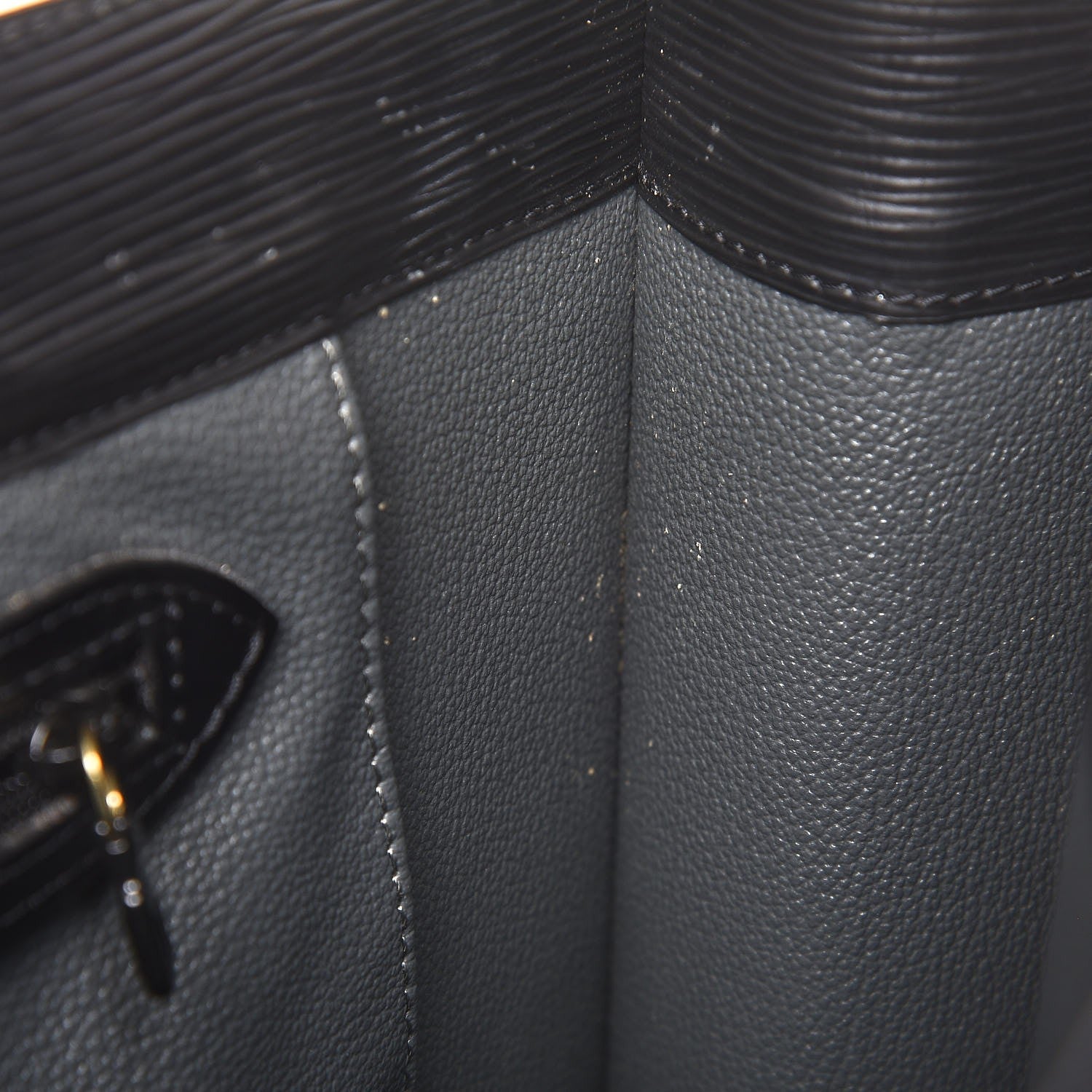 Louis Vuitton Epi Sac Plat GM Black 8 of 16
