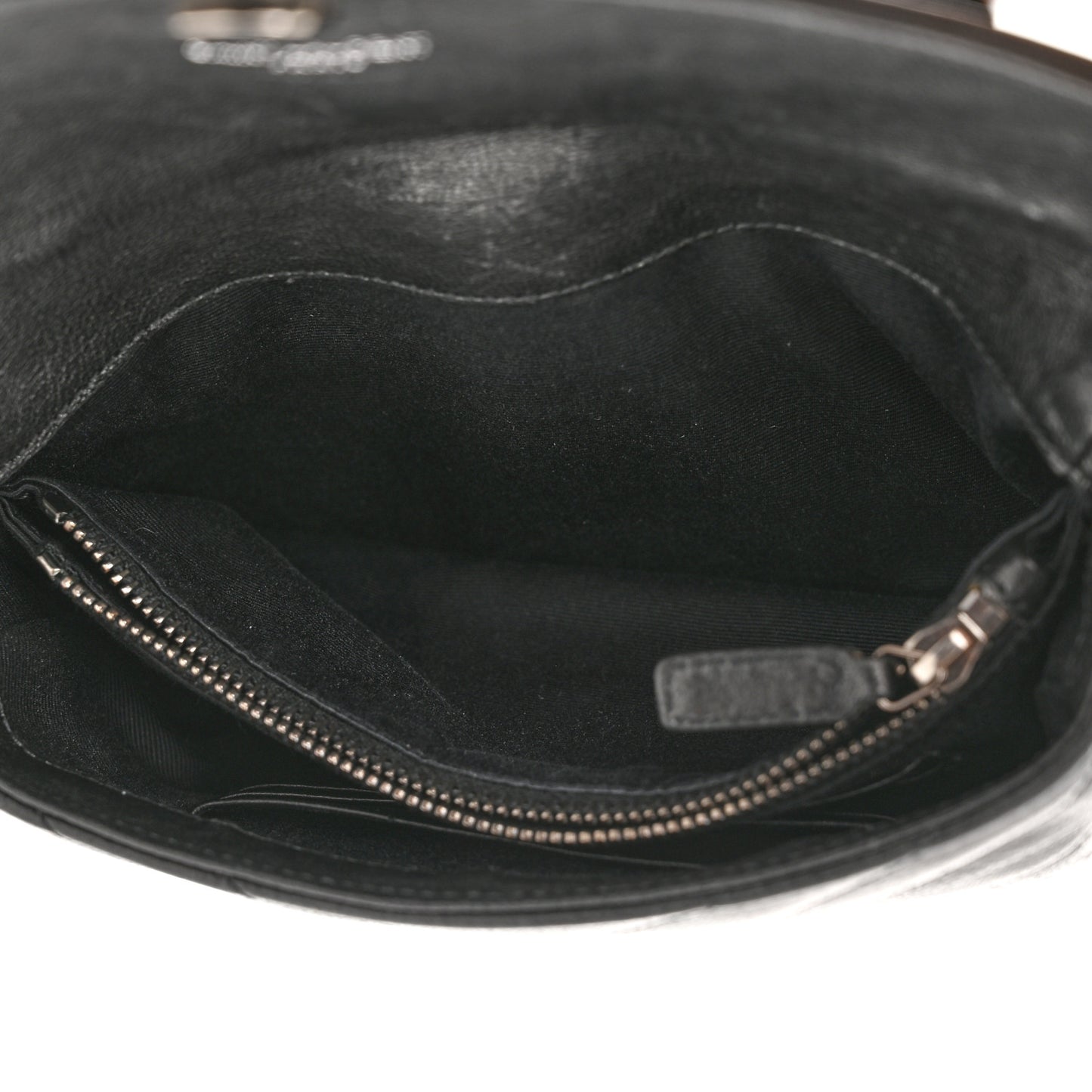 Sheepskin Matelasse Chevron Monogram College Chain Wallet Black