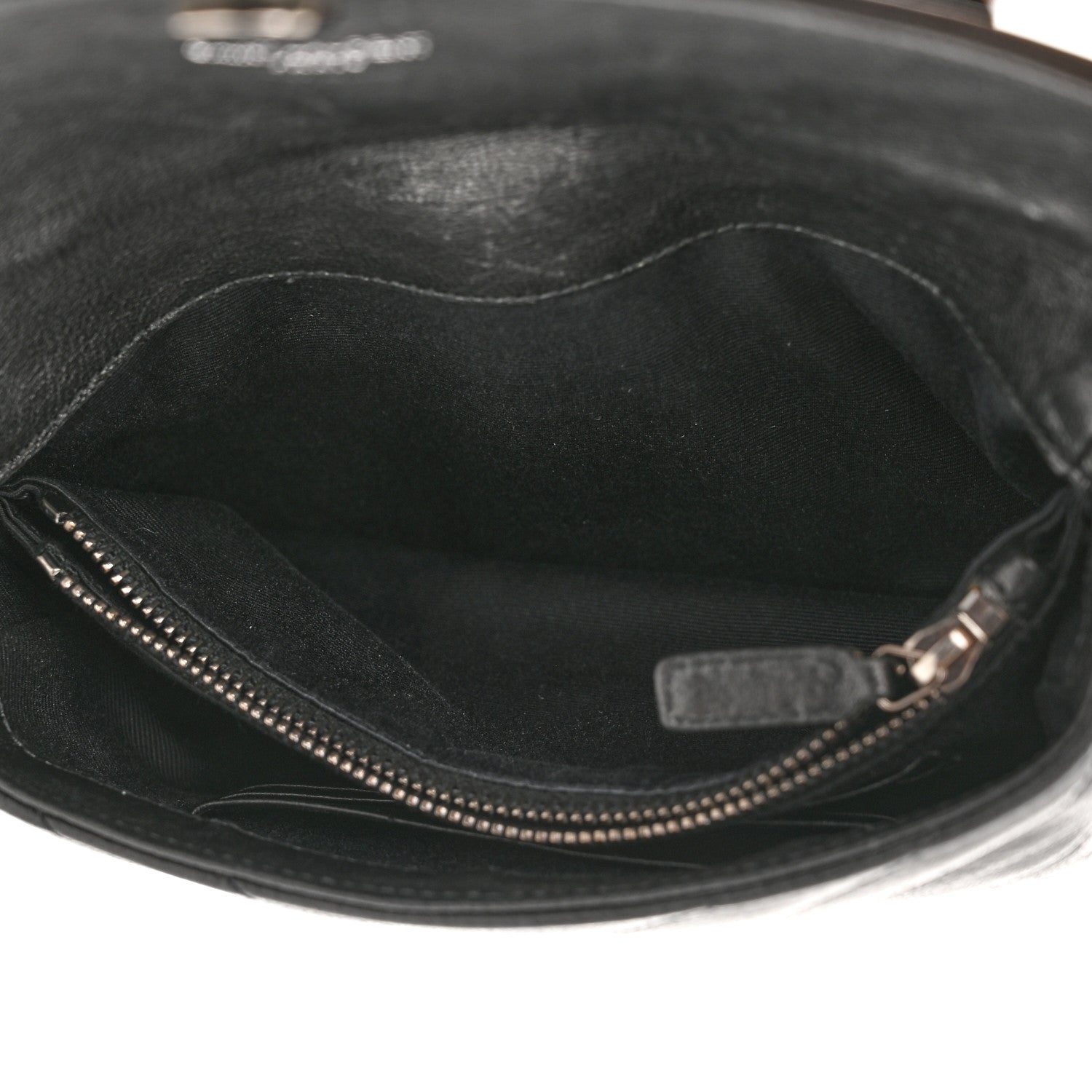 Saint Laurent Sheepskin Matelasse Chevron Monogram College Chain Wallet Black 5 of 11