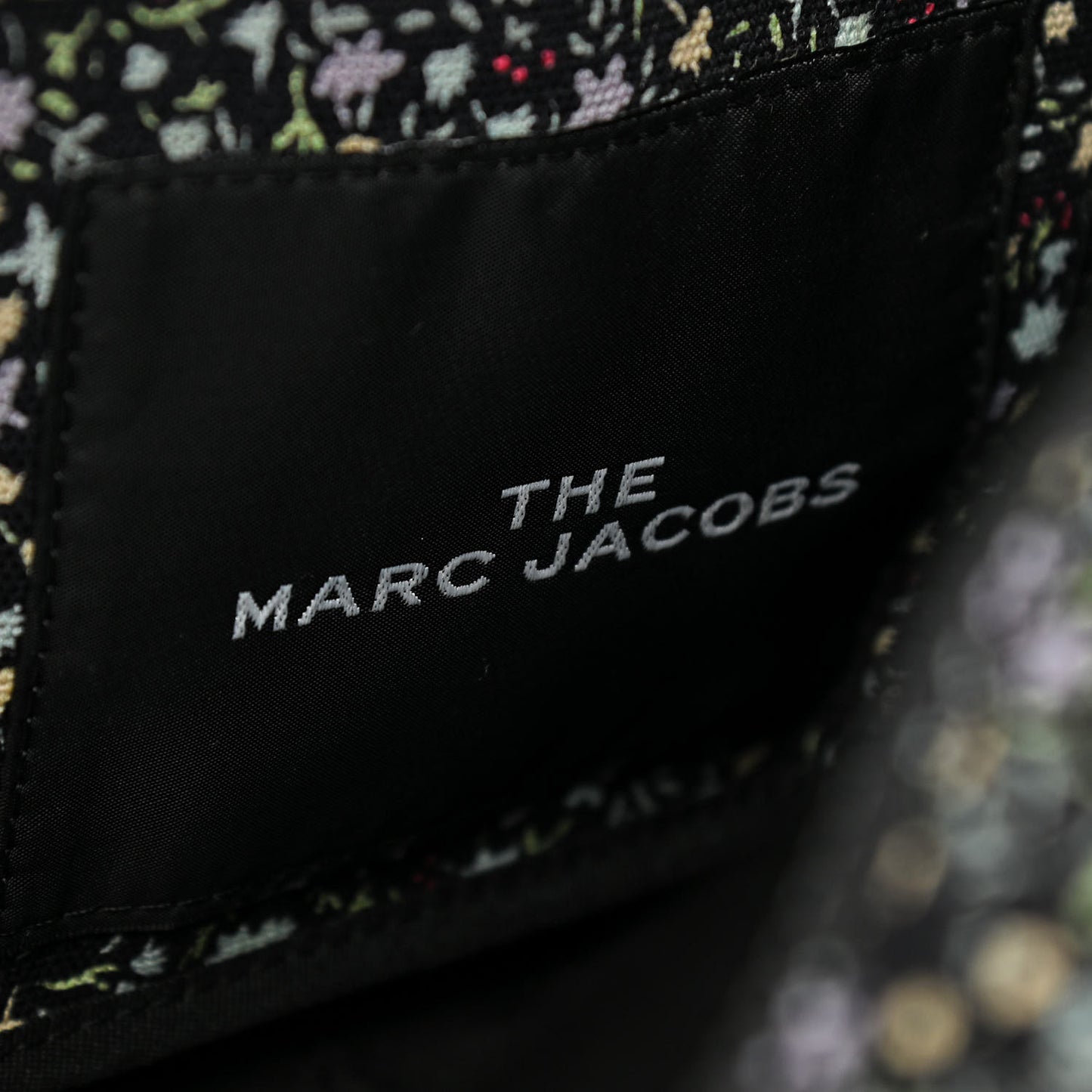 Cotton Canvas Floral Print Medium The Traveler Tote Bag Black