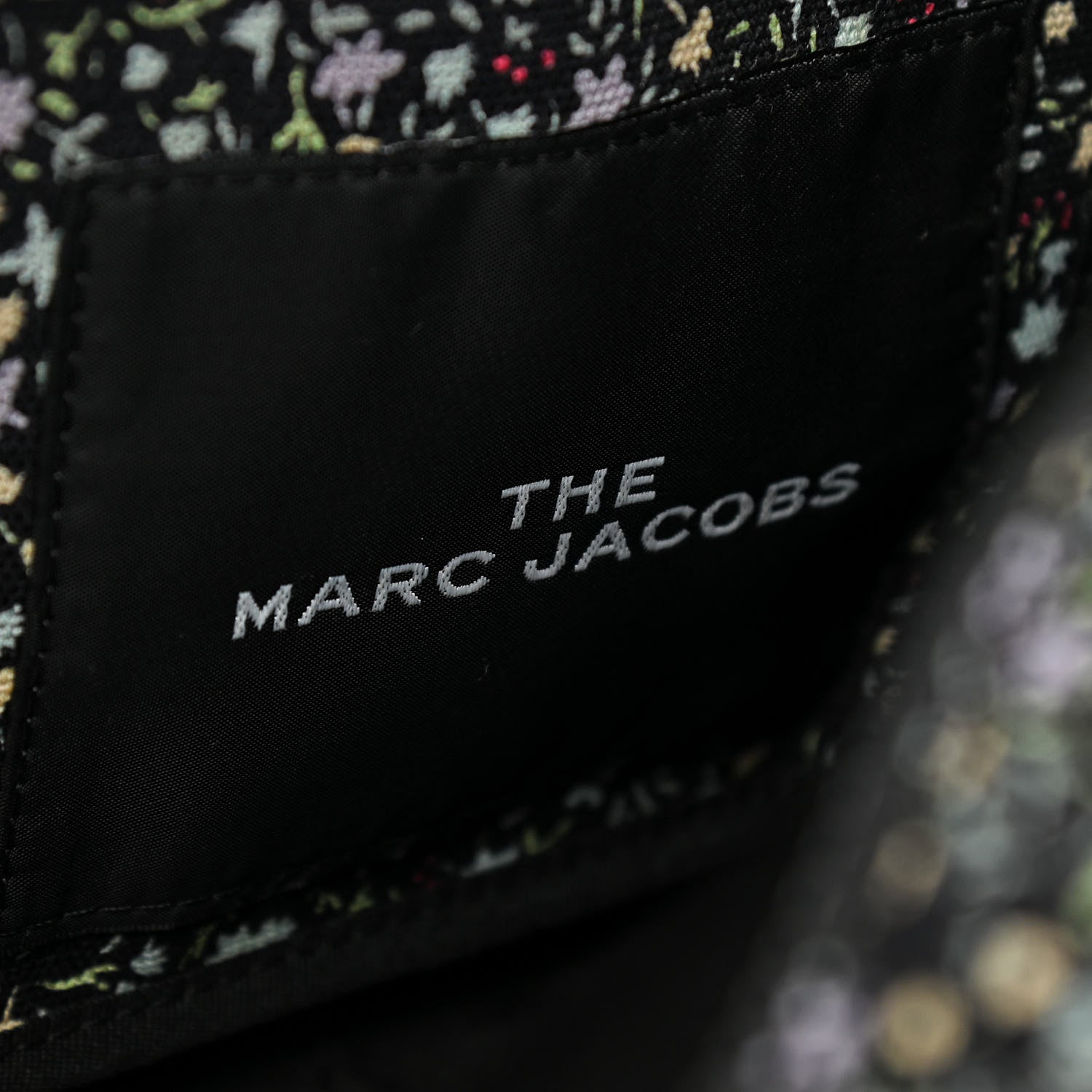 Marc Jacobs Cotton Canvas Floral Print Medium The Traveler Tote Bag Black 6 of 10