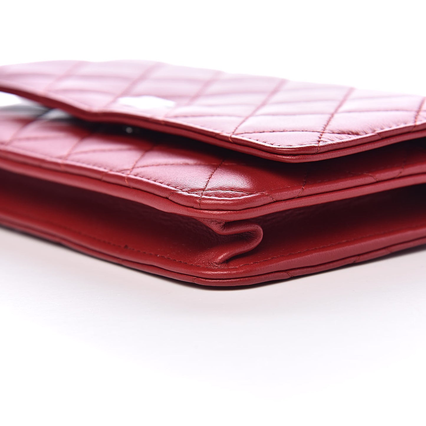 Lambskin Quilted Wallet On Chain WOC Red