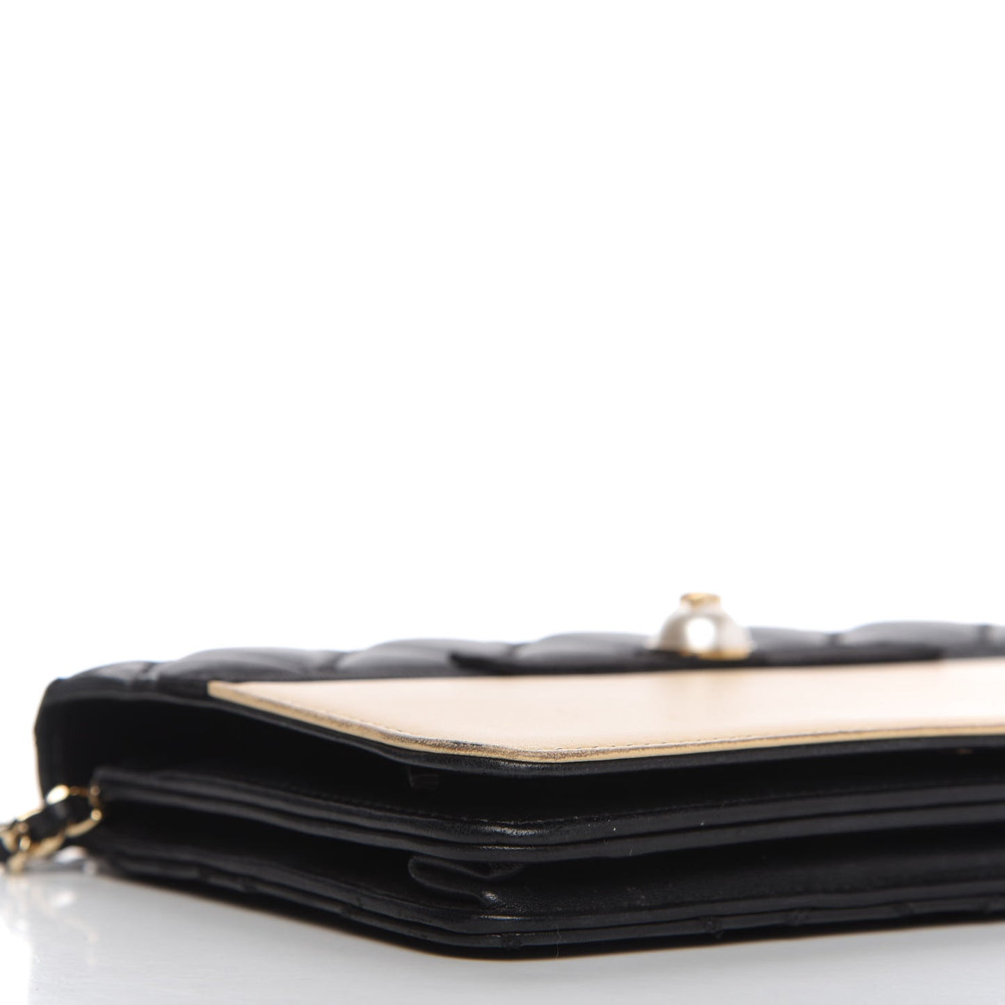 Lambskin Quilted Wallet On Chain WOC Beige Black