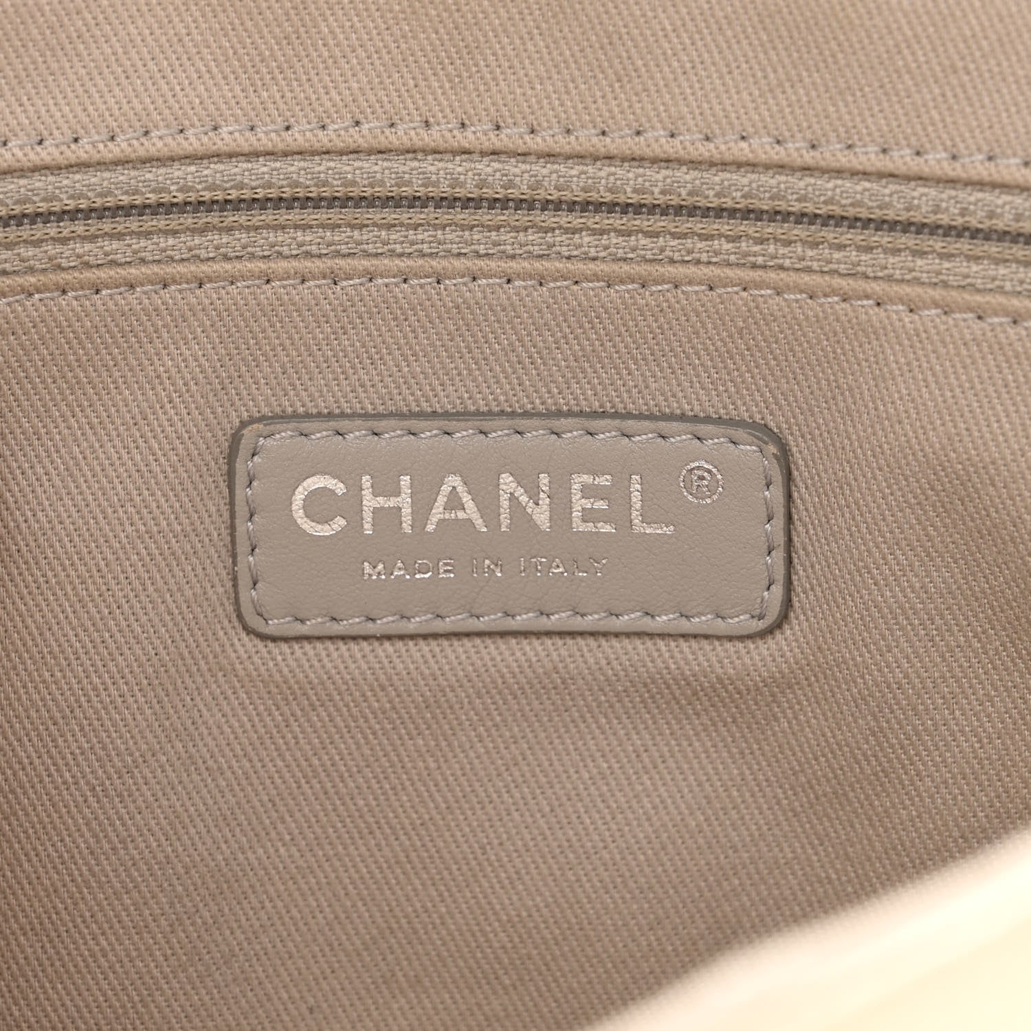 Chanel Caviar Quilted Jumbo Easy Flap Dark White 6 of 11