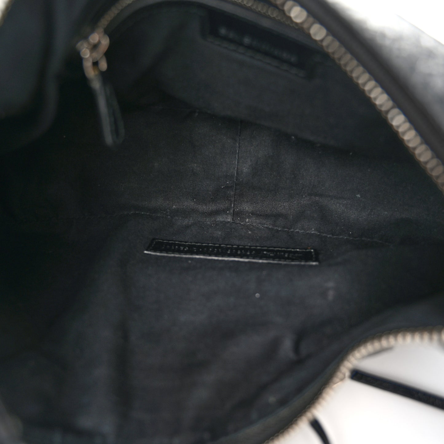 Agneau Arena Small Le Cagole Shoulder Bag Black