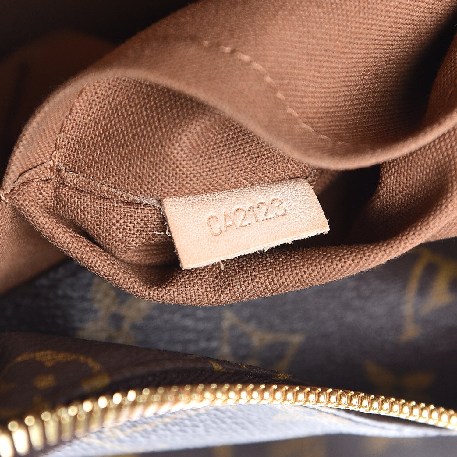 Louis Vuitton Monogram Sully MM 7 of 10