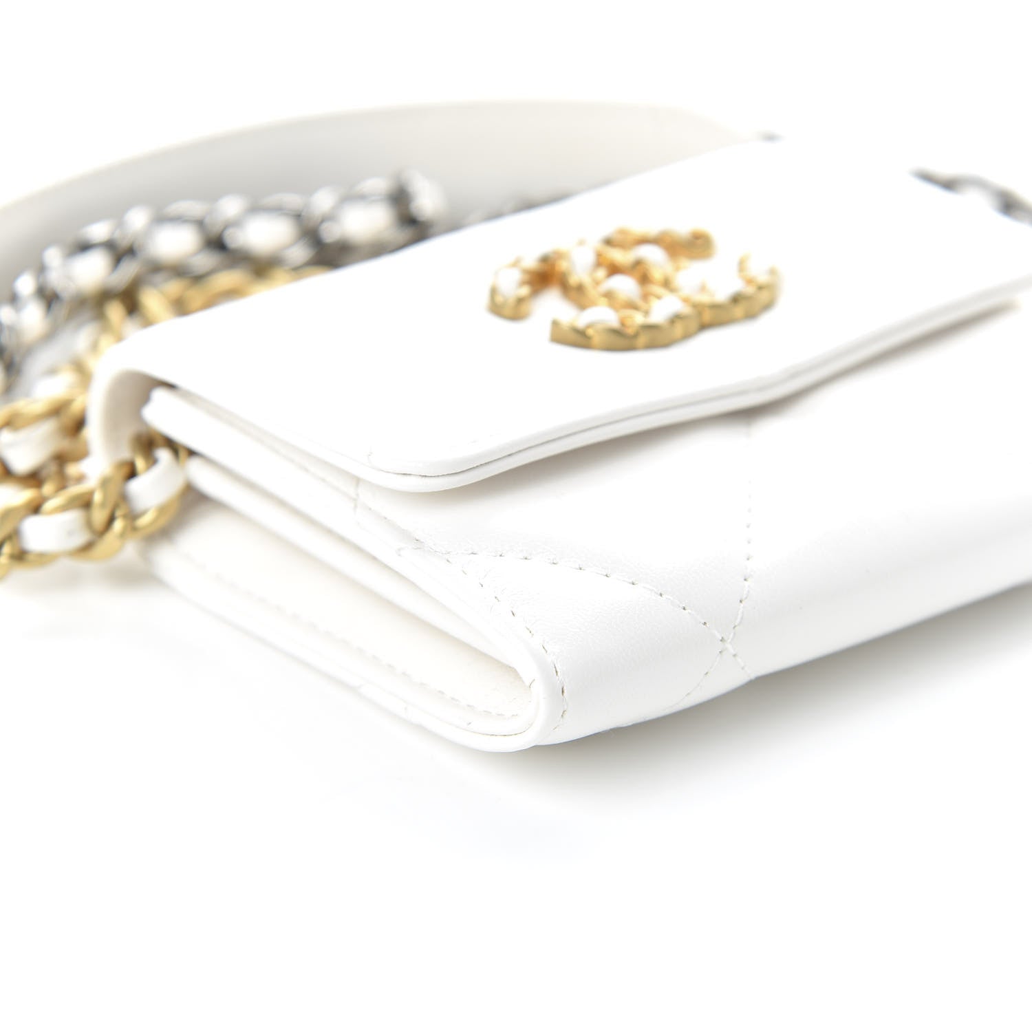 Chanel Lambskin Quilted 19 Flap Coin Purse With Chain White 6 of 12