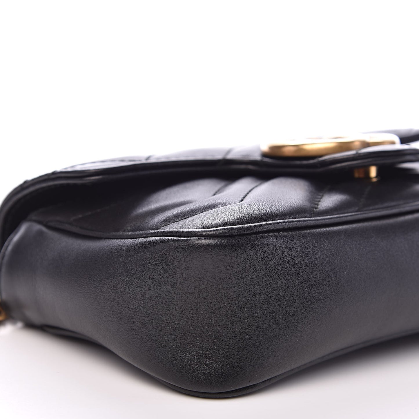 Calfskin Matelasse Super Mini GG Marmont Shoulder Bag Black