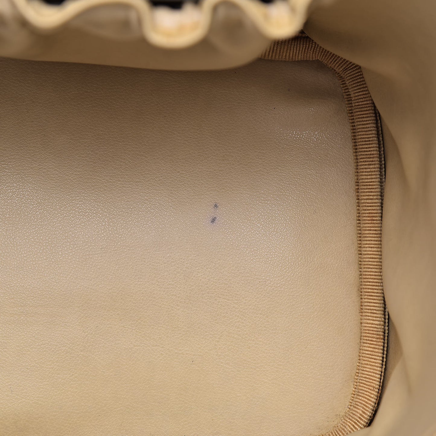 Caviar Cosmetic Vanity Bag Beige
