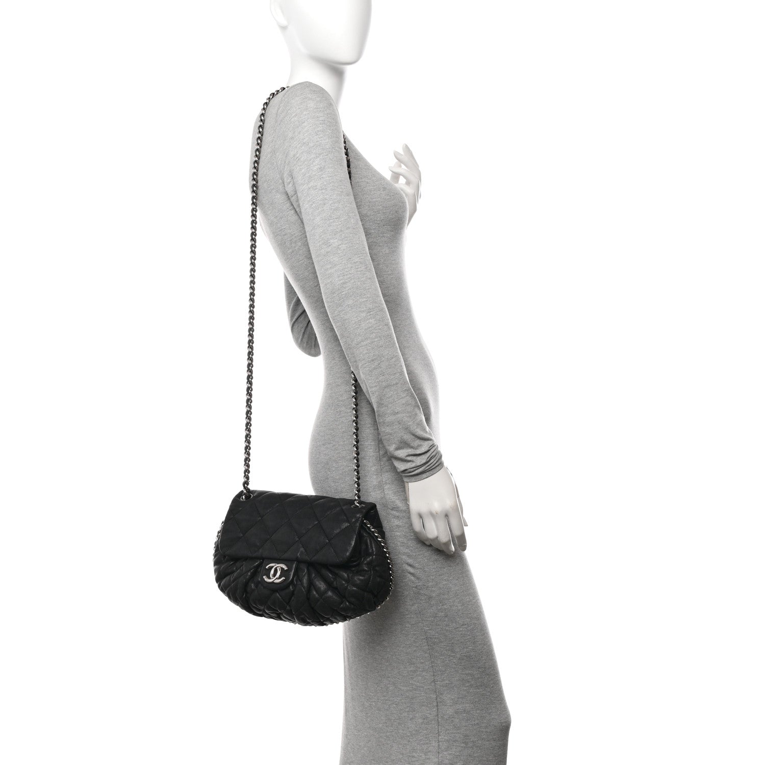 Chanel Washed Lambskin Quilted Medium Chain Around Messenger Black 2 of 12