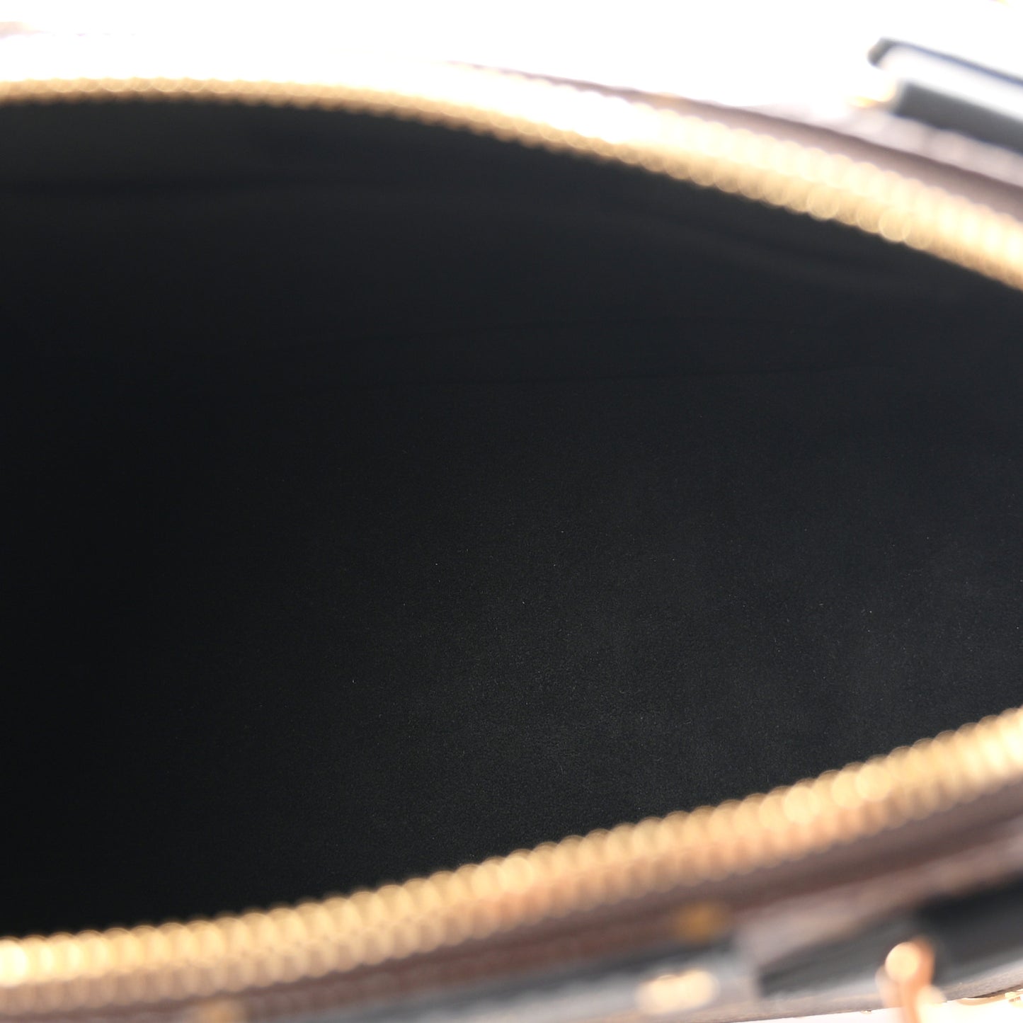 Monogram Alma Trunk BB