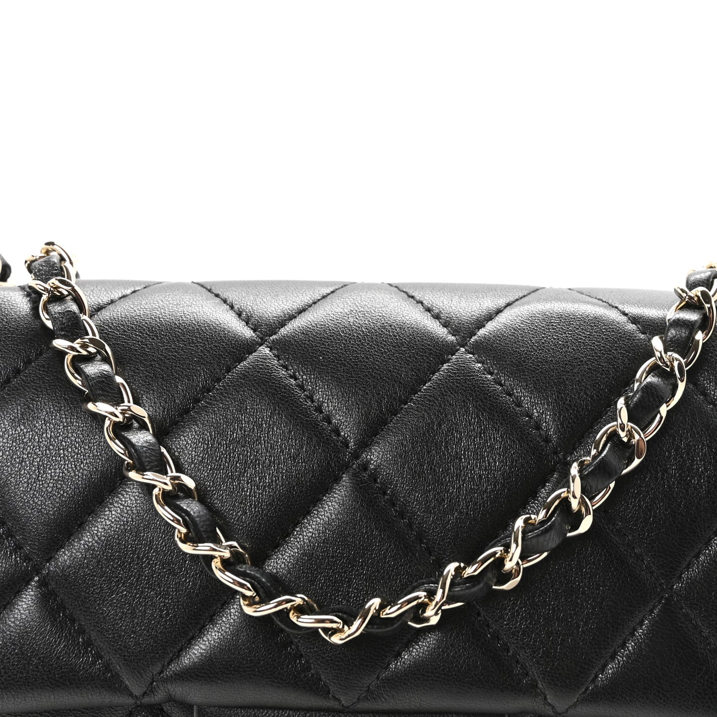 Lambskin Quilted CC Pocket Clutch With Chain Black