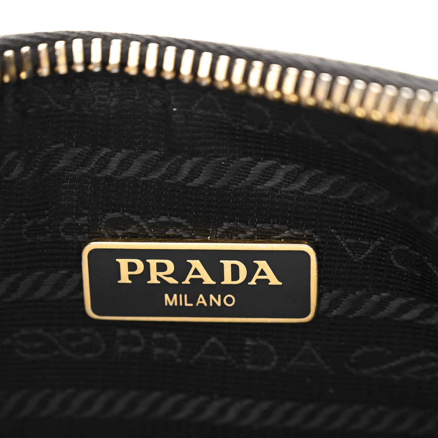 Saffiano Lux Re-Edition 2005 Shoulder Bag Black