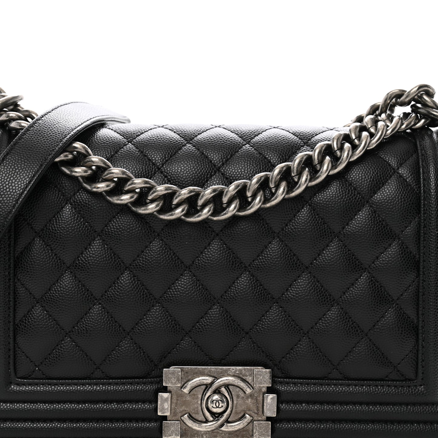 Caviar Quilted Medium Boy Flap Black