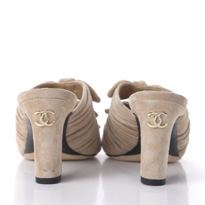 Chanel Suede Calfskin Bows Mule 35.5 Beige 5 of 9