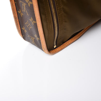 Louis Vuitton Monogram Garment Bag 14 of 26